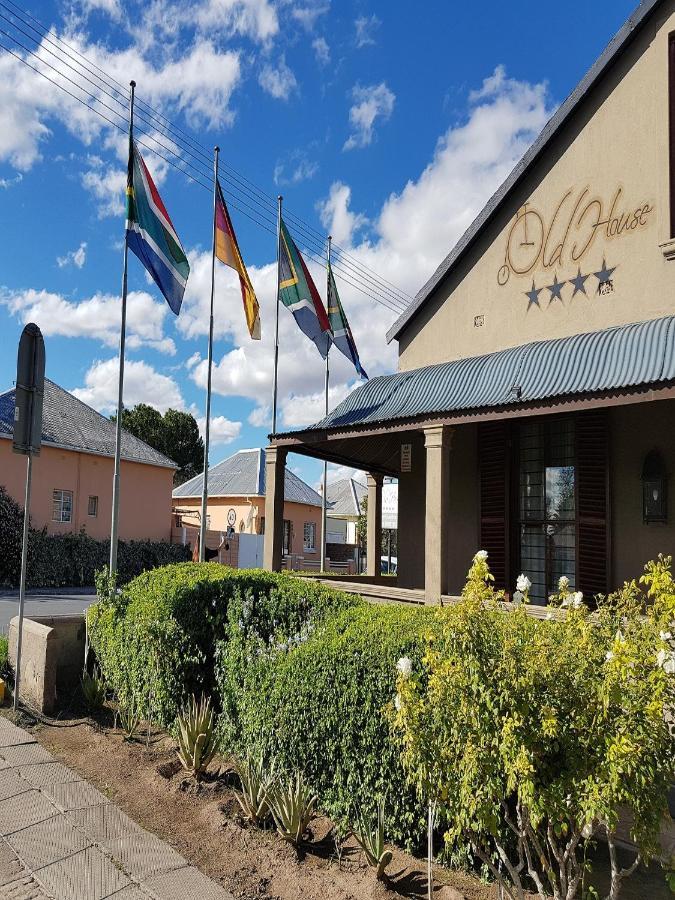 Old House Lodge Beaufort West Exterior photo