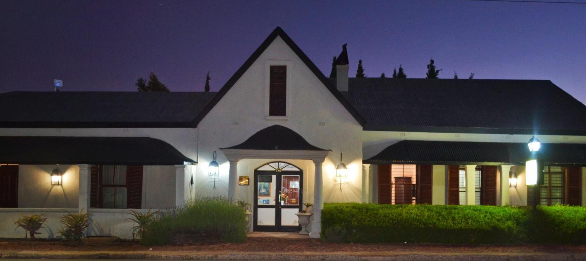 Old House Lodge Beaufort West Exterior photo